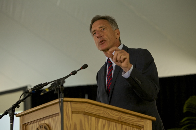 Governor Shumlin speaks at podium during 30th anniversary reception