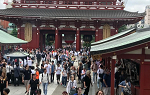 Students on the Study Abroad trip to Japan walking through Sanjosi.