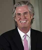 Headshot of notable economist Paul McCulley